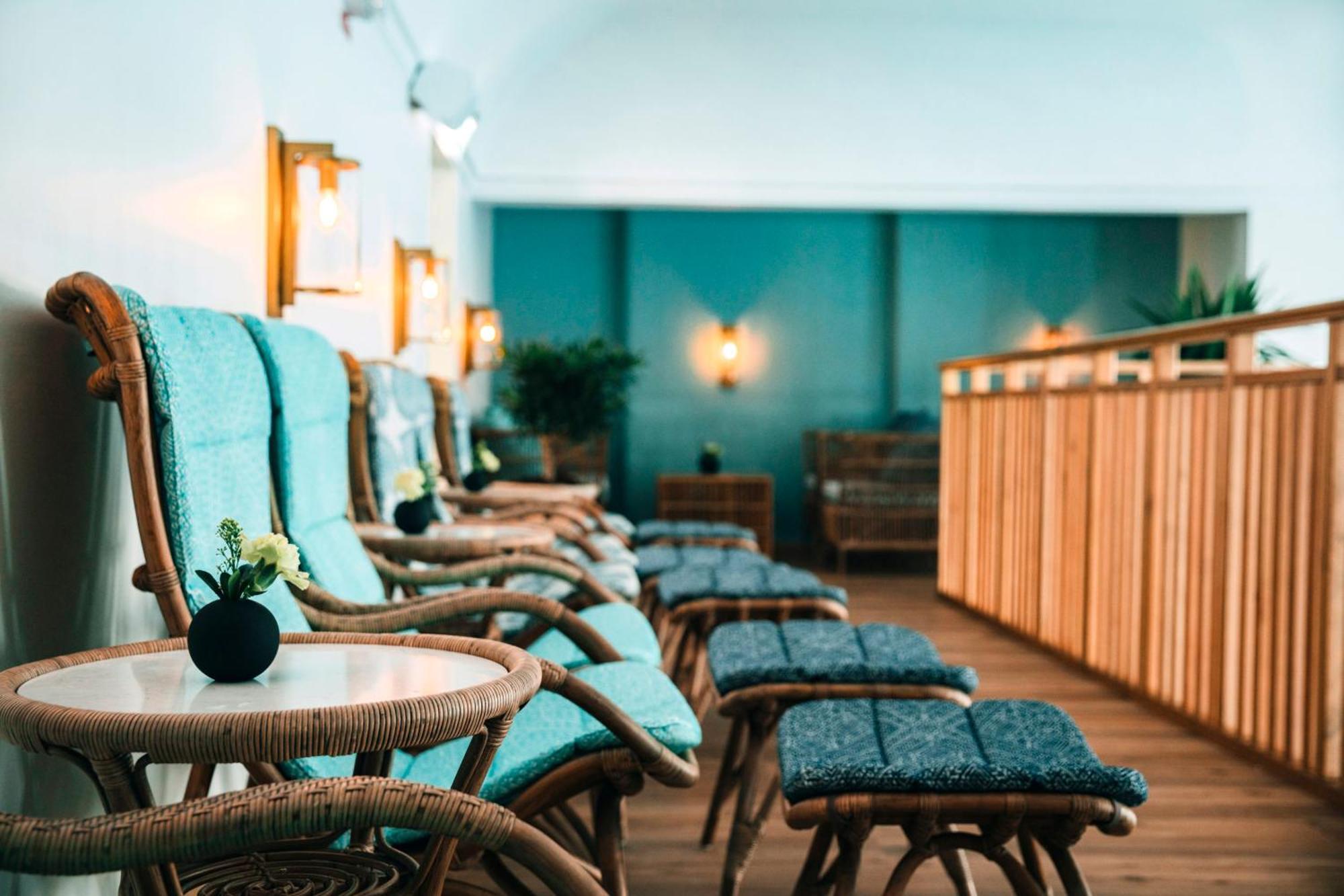 Slottsholmen Hotell Och Restaurang Västervik Buitenkant foto